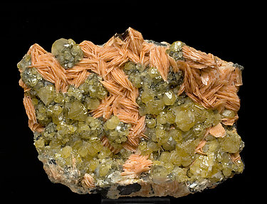 Cerussite with Baryte. 