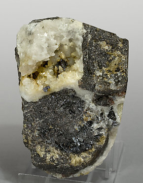 Pyrargyrite with Calcite. 