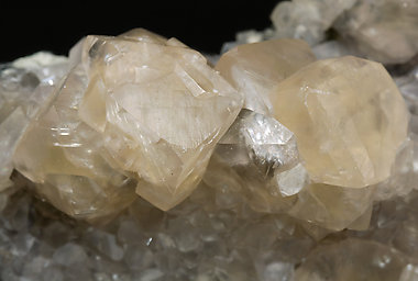 Smithsonite. 