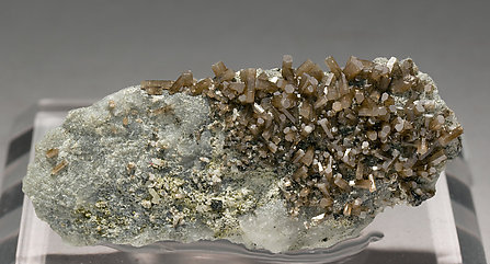 Pyromorphite with Quartz. 
