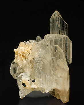 Cerussite. Side