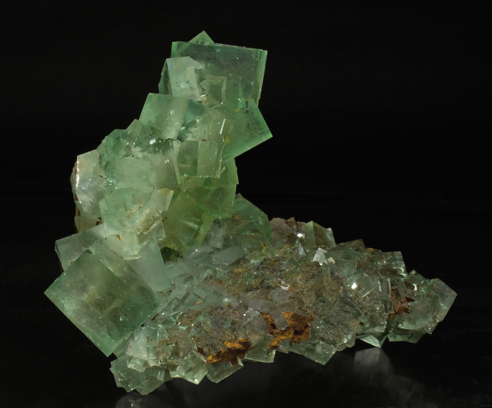 specimens/s_imagesW0/Fluorite-JT51W0s.jpg