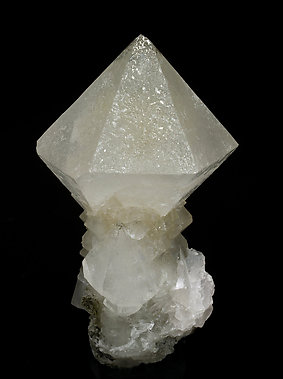 Quartz with inclusions. Front