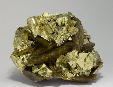 Chalcopyrite with Siderite. 