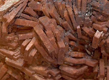 Baryte with inclusions of Hematite. 