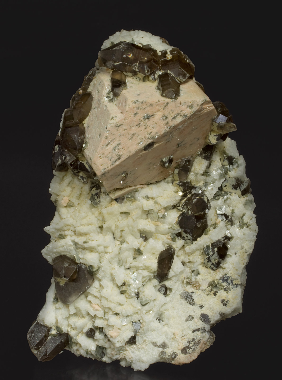 specimens/s_imagesW4/Microcline-NF26W4f.jpg