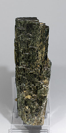 Hedenbergite with Quartz and Calcite.