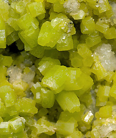 Pyromorphite with Quartz. 