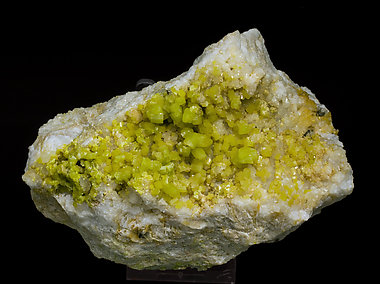 Pyromorphite with Quartz. 