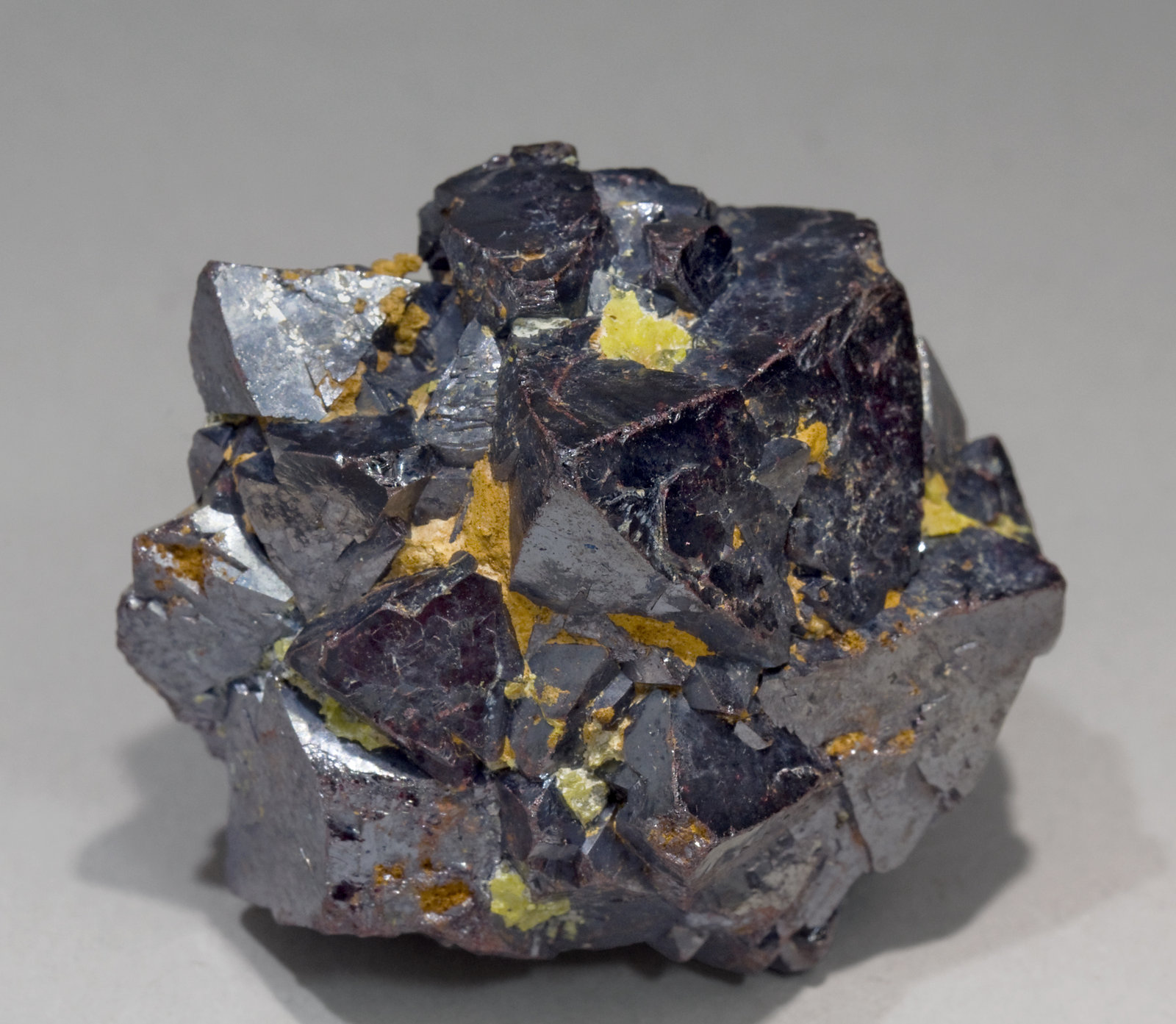 specimens/s_imagesW8/Cuprite-MT66W8f.jpg