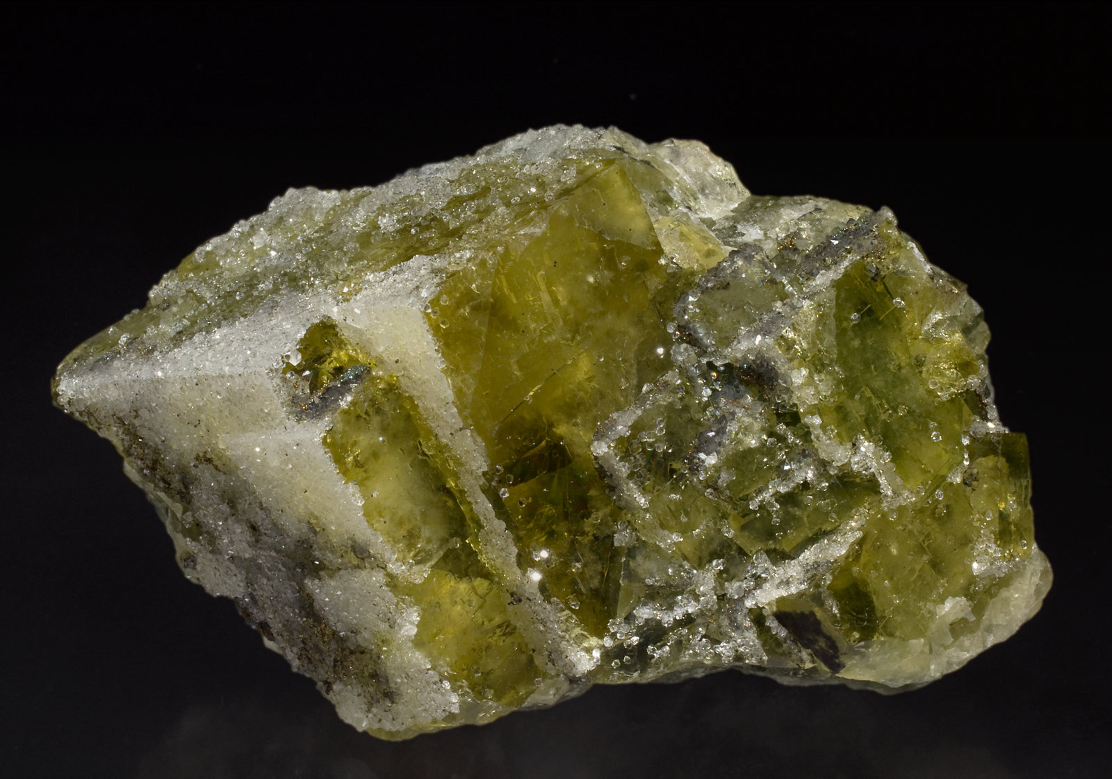 specimens/s_imagesX0/Fluorite-JG27X0s.jpg