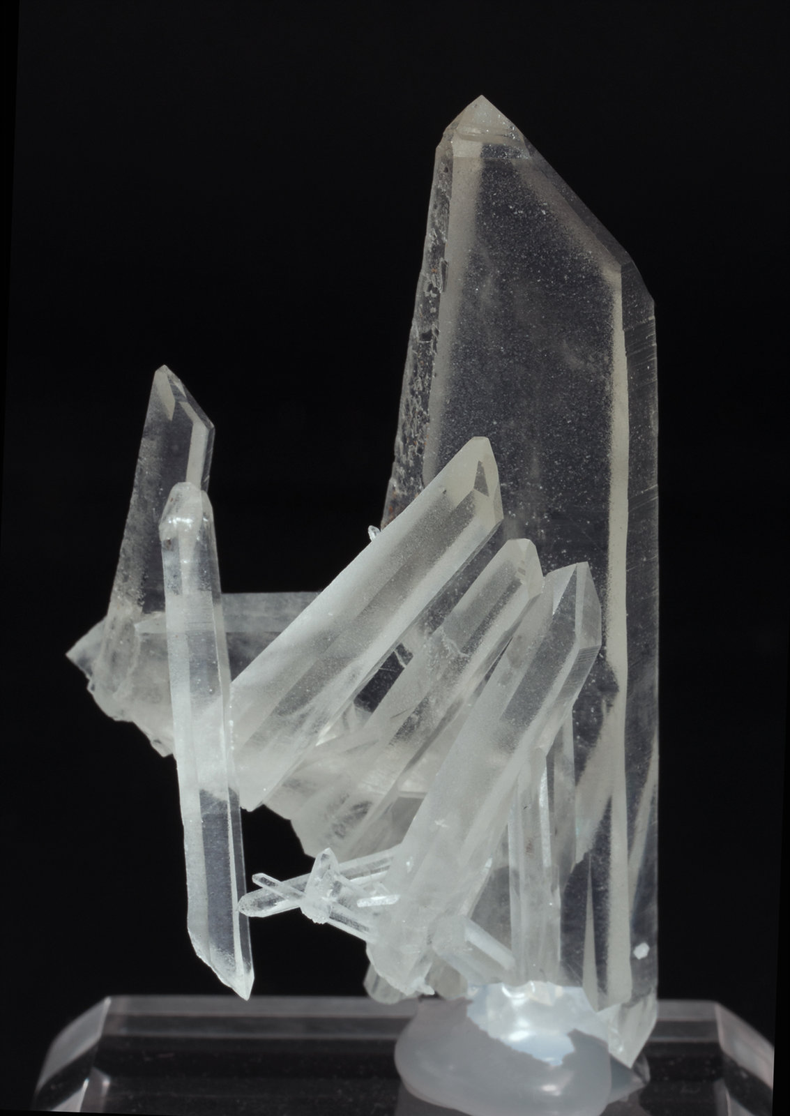 specimens/s_imagesX2/Quartz-EP96X2r.jpg