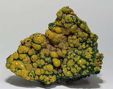 Pyromorphite with Malachite. 