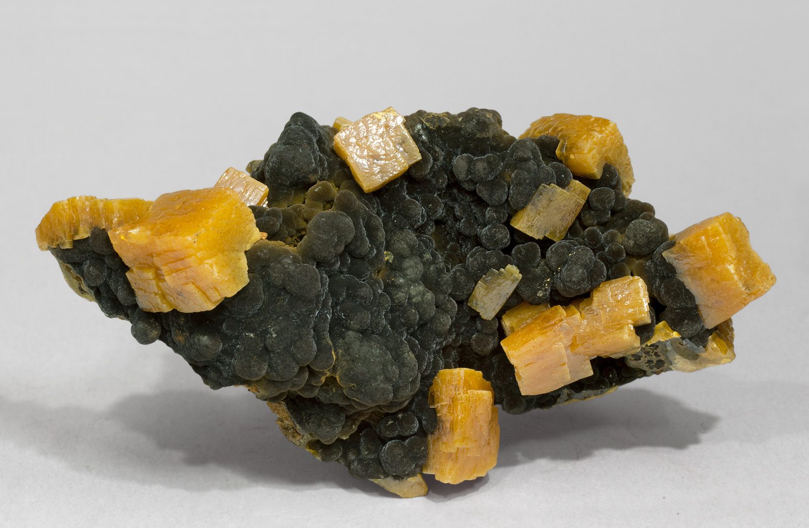 specimens/s_imagesX6/Wulfenite-TF66X6f.jpg