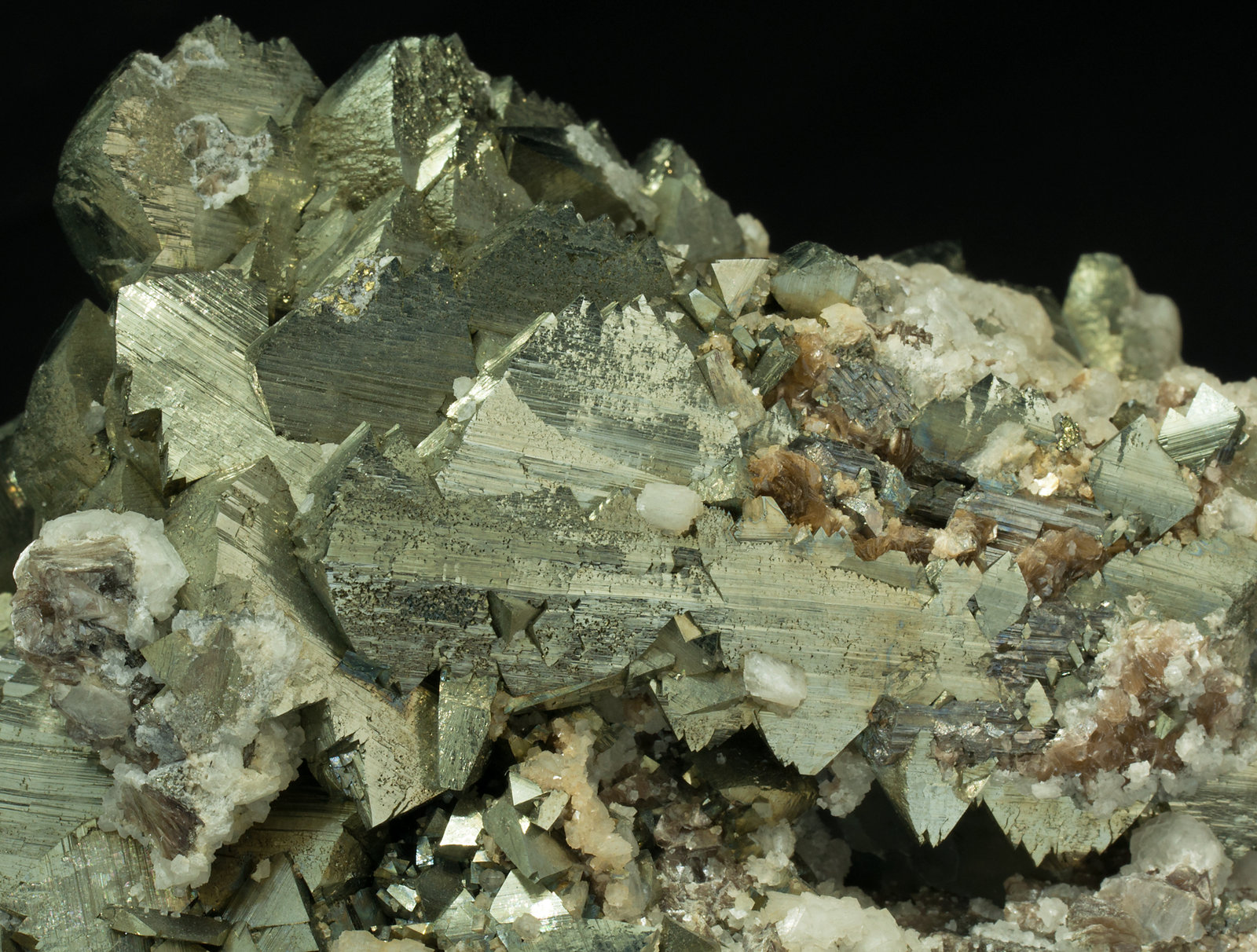 specimens/s_imagesX8/Arsenopyrite-TG69X8d1.jpg