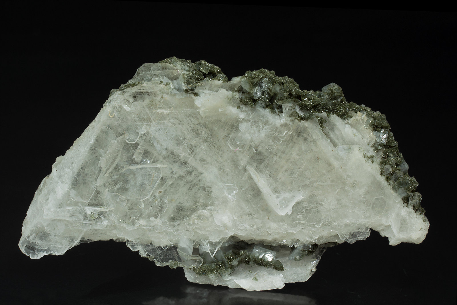 specimens/s_imagesX8/Calcite-RM27X8f.jpg