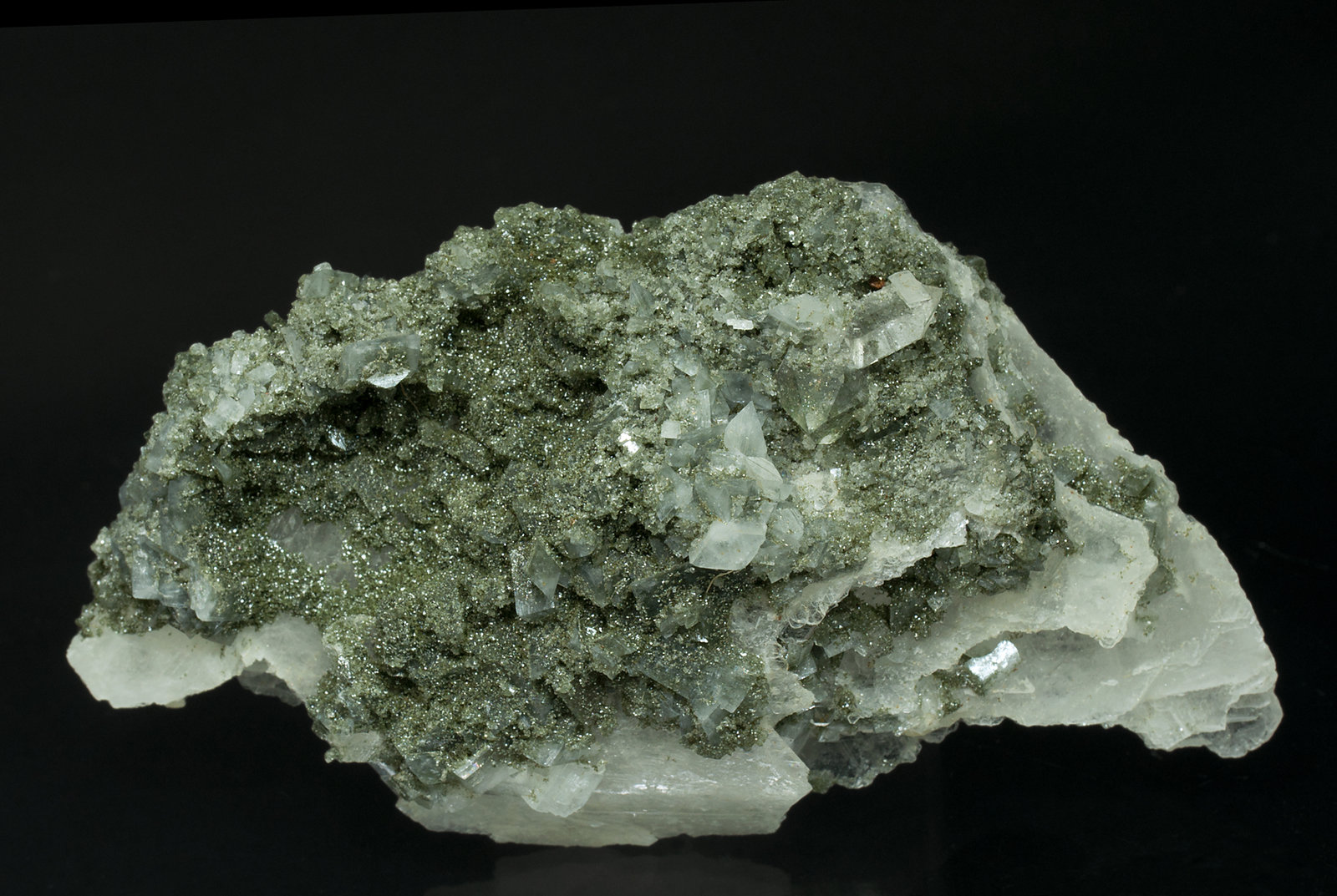 specimens/s_imagesX8/Calcite-RM27X8r.jpg