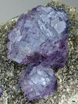 Fluorite with Scheelite, Muscovite and Quartz. 