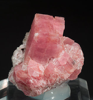 Rhodochrosite with Quartz. Side