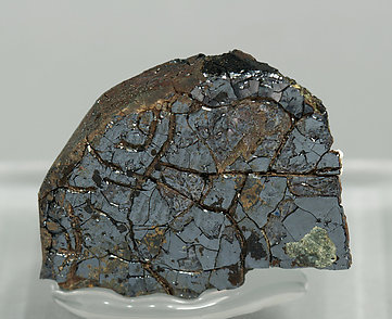 Almeidaite. Front