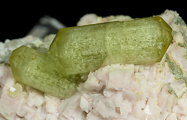 Fluorapatite with feldspar. 