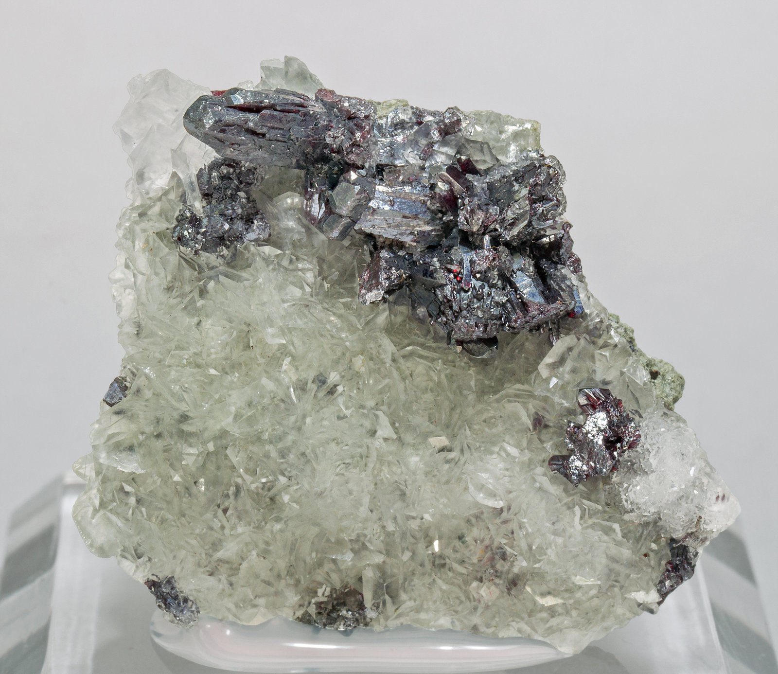 specimens/s_imagesY2/Proustite-ED37Y2f.jpg