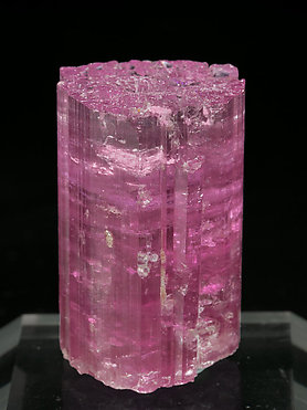 Elbaite (variety rubellite). Rear