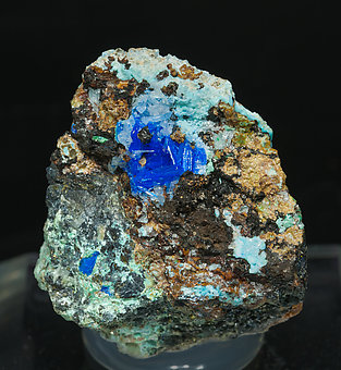 Linarite with Cerussite, Caledonite and Brochantite.