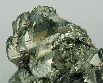 Epitactic Arsenopyrite-Marcasite with Muscovite. 