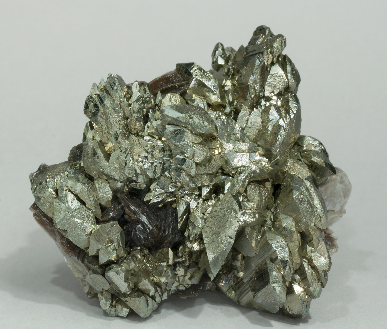 specimens/s_imagesY8/Arsenopyrite-AX86Y8f.jpg