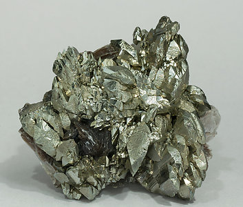 Epitactic Arsenopyrite-Marcasite with Muscovite.