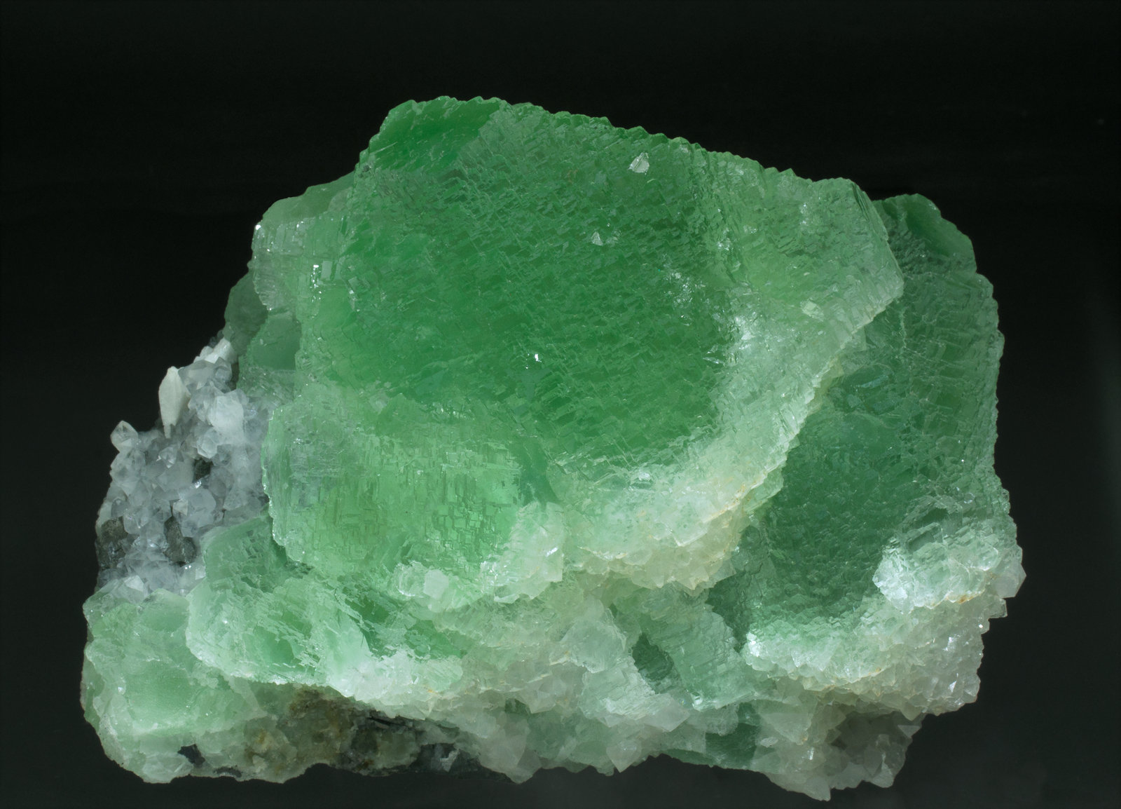 specimens/s_imagesZ0/Fluorite-TM64Z0f.jpg