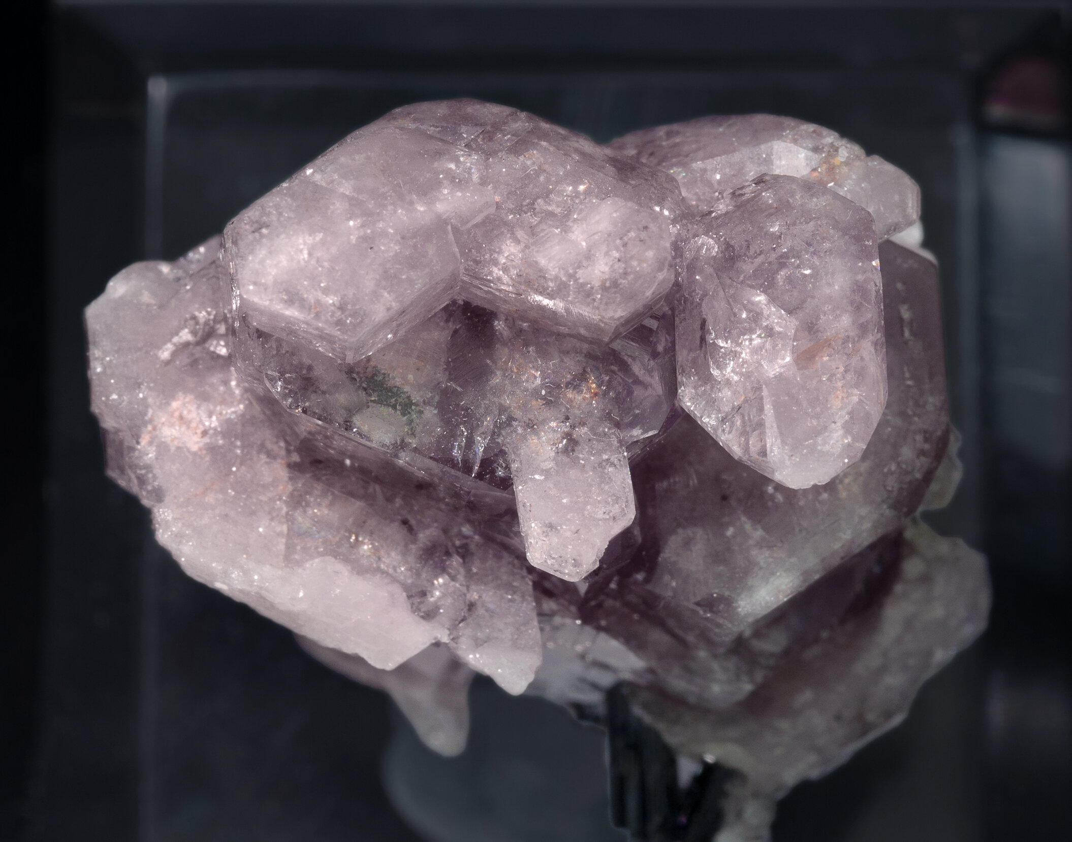 specimens/s_imagesZ2/Fluorapatite-TR49Z2t.jpg