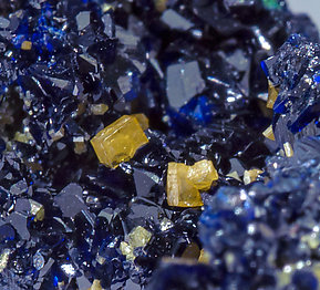 Azurite with Mimetite and Wulfenite. 