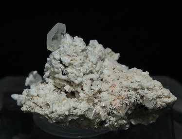 Stokesite with Albite, Microcline, smoky Quartz and Muscovite. 