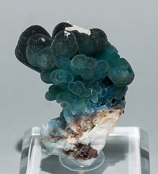 Plumbogummite with Pyromorphite. 