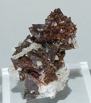 Helvine-Genthelvite with Quartz.