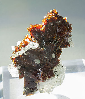 Helvine-Genthelvite with Quartz. Light behind