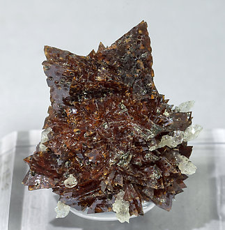 Helvine-Genthelvite with Quartz.