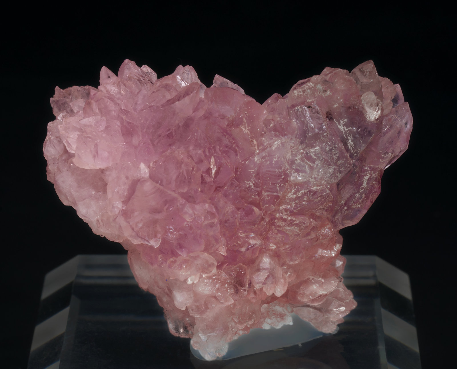 specimens/s_imagesZ7/Quartz_rose-TT46Z7f.jpg