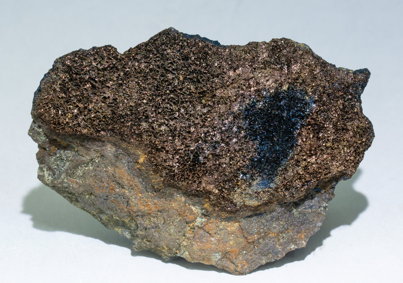 specimens/s_imagesZ8/Covellite-FM16Z8f.jpg