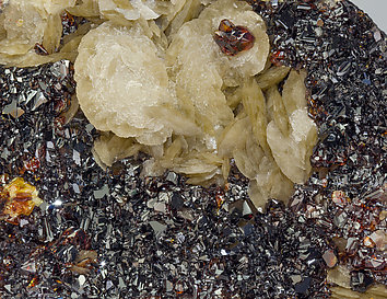 Sphalerite with Siderite. 